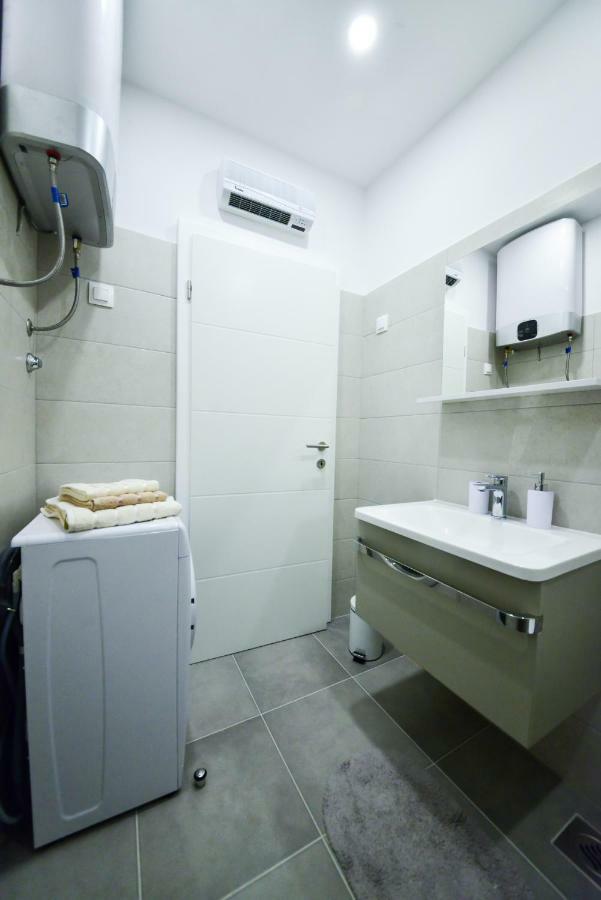 Apartmani AB Zadar Bagian luar foto
