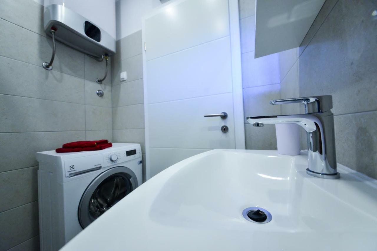 Apartmani AB Zadar Bagian luar foto