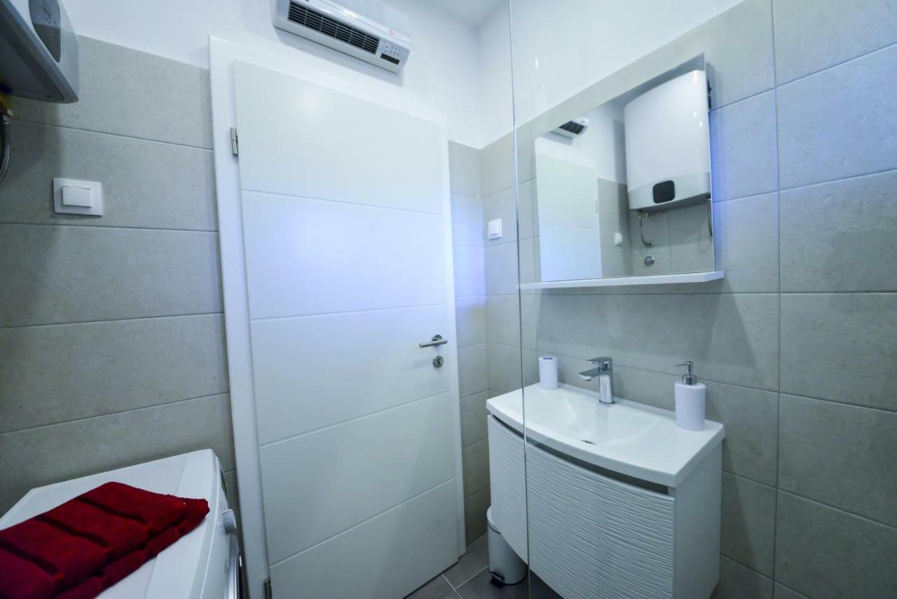 Apartmani AB Zadar Bagian luar foto