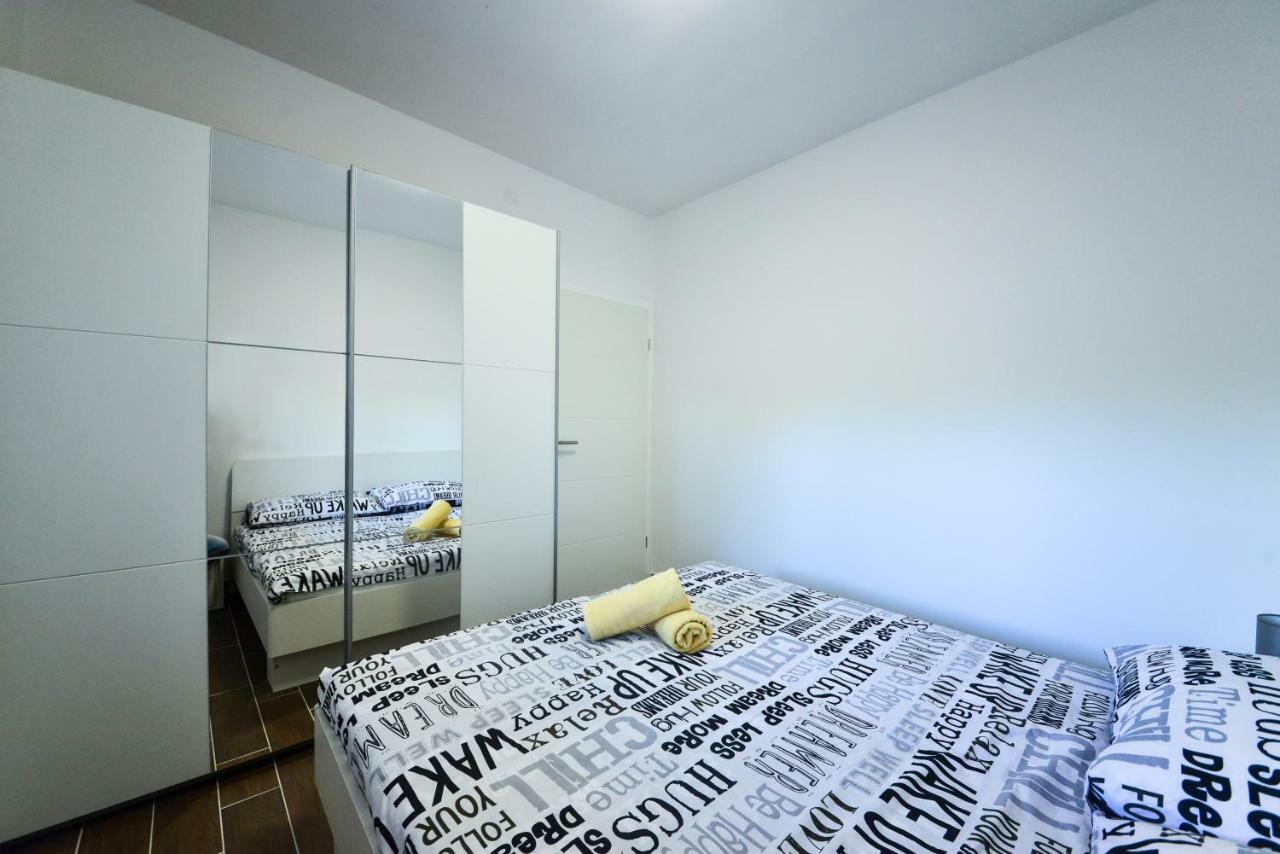 Apartmani AB Zadar Bagian luar foto