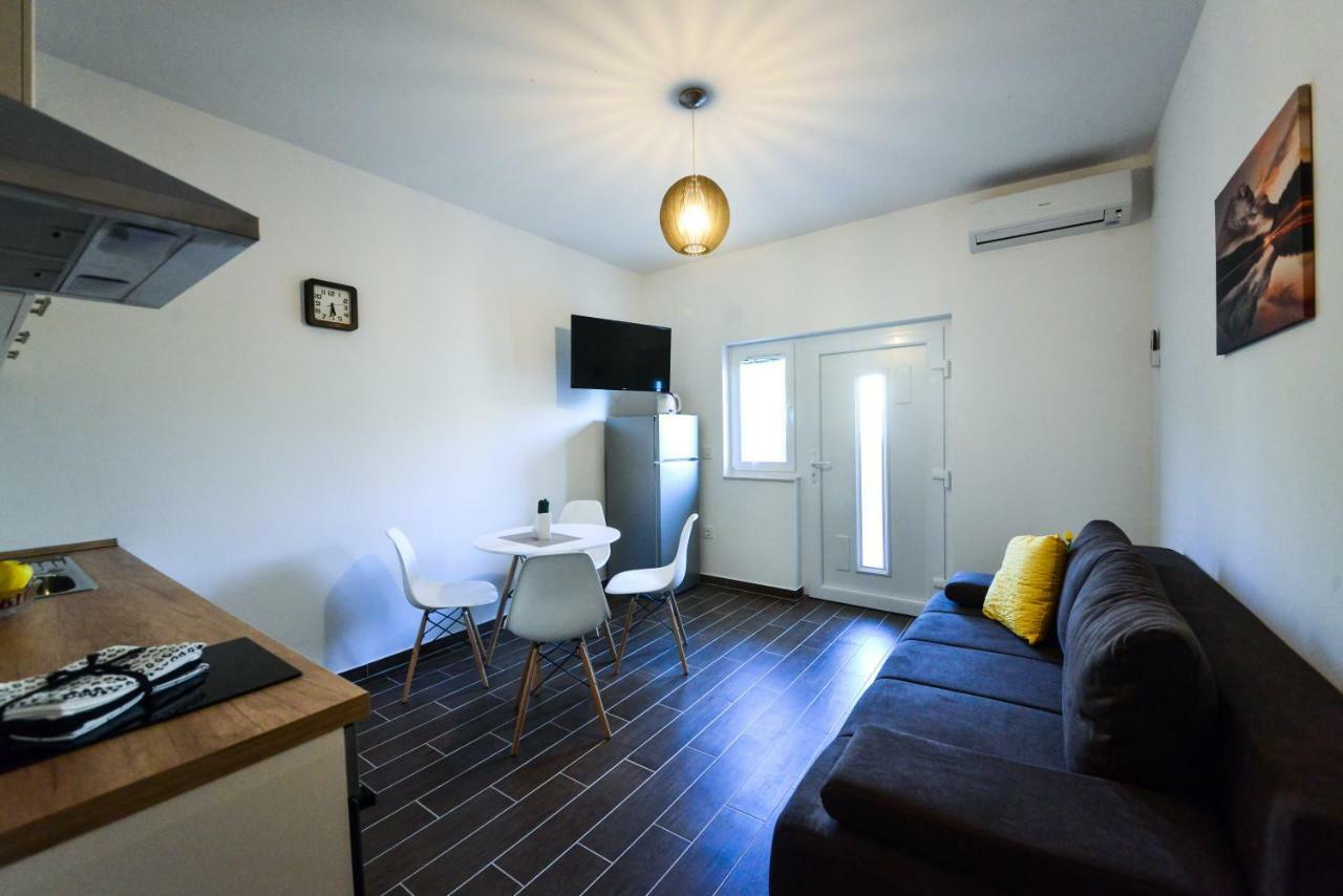 Apartmani AB Zadar Bagian luar foto
