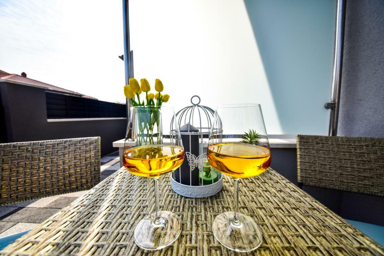 Apartmani AB Zadar Bagian luar foto