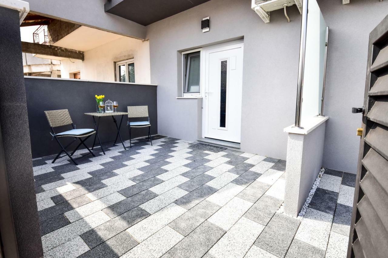 Apartmani AB Zadar Bagian luar foto